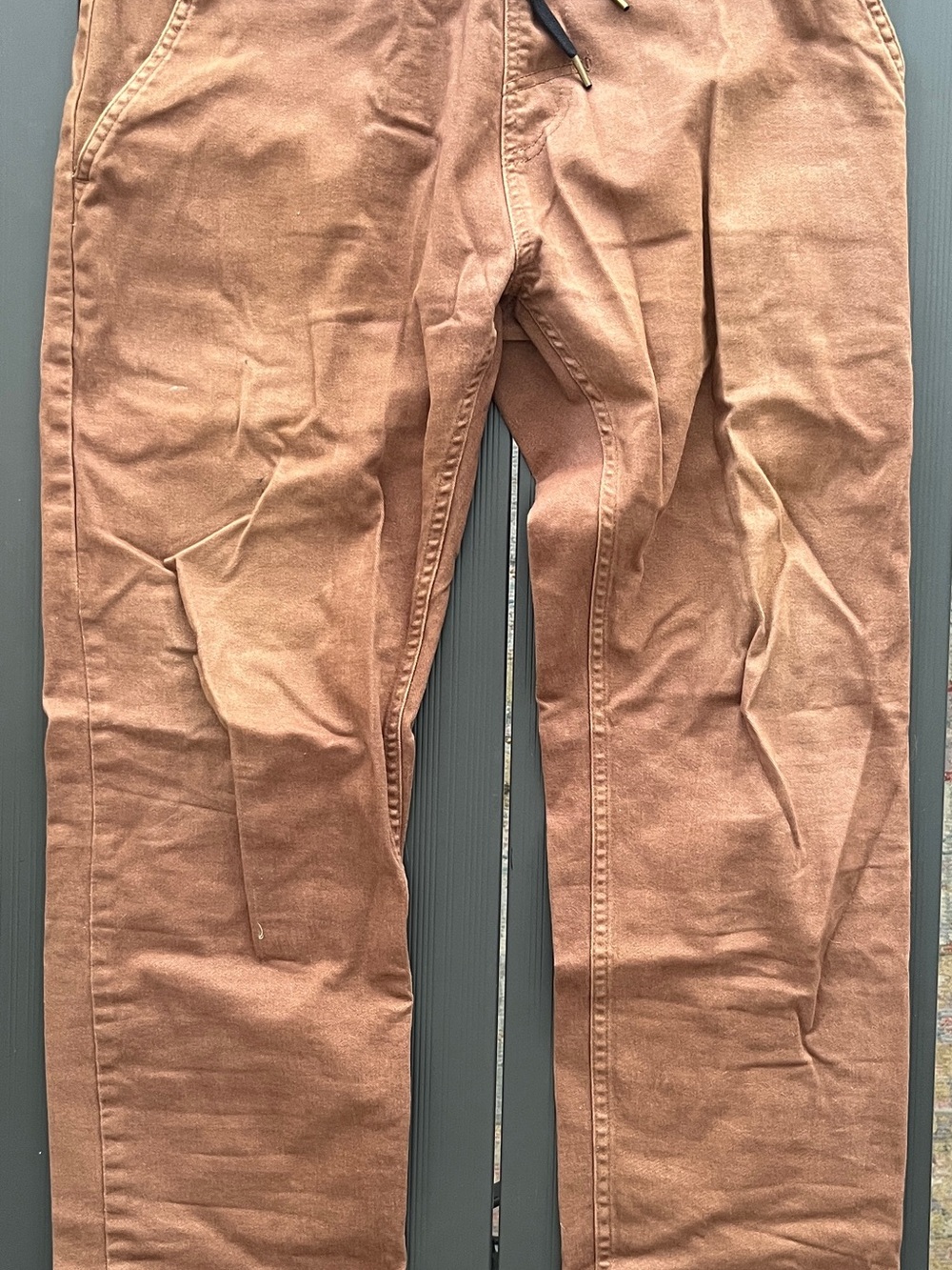 im Men's Casual Stretch jogger Pants in Brown